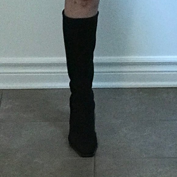 SOLD - Browns Couture Boots - Picture 4 of 16